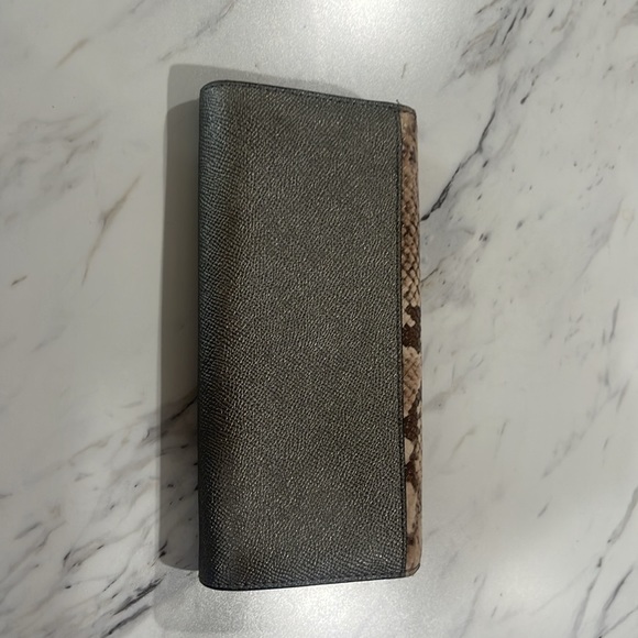 Jessica Simpson snake skin wallet - Picture 3 of 3